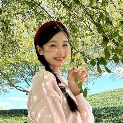 巨蛇闯女校